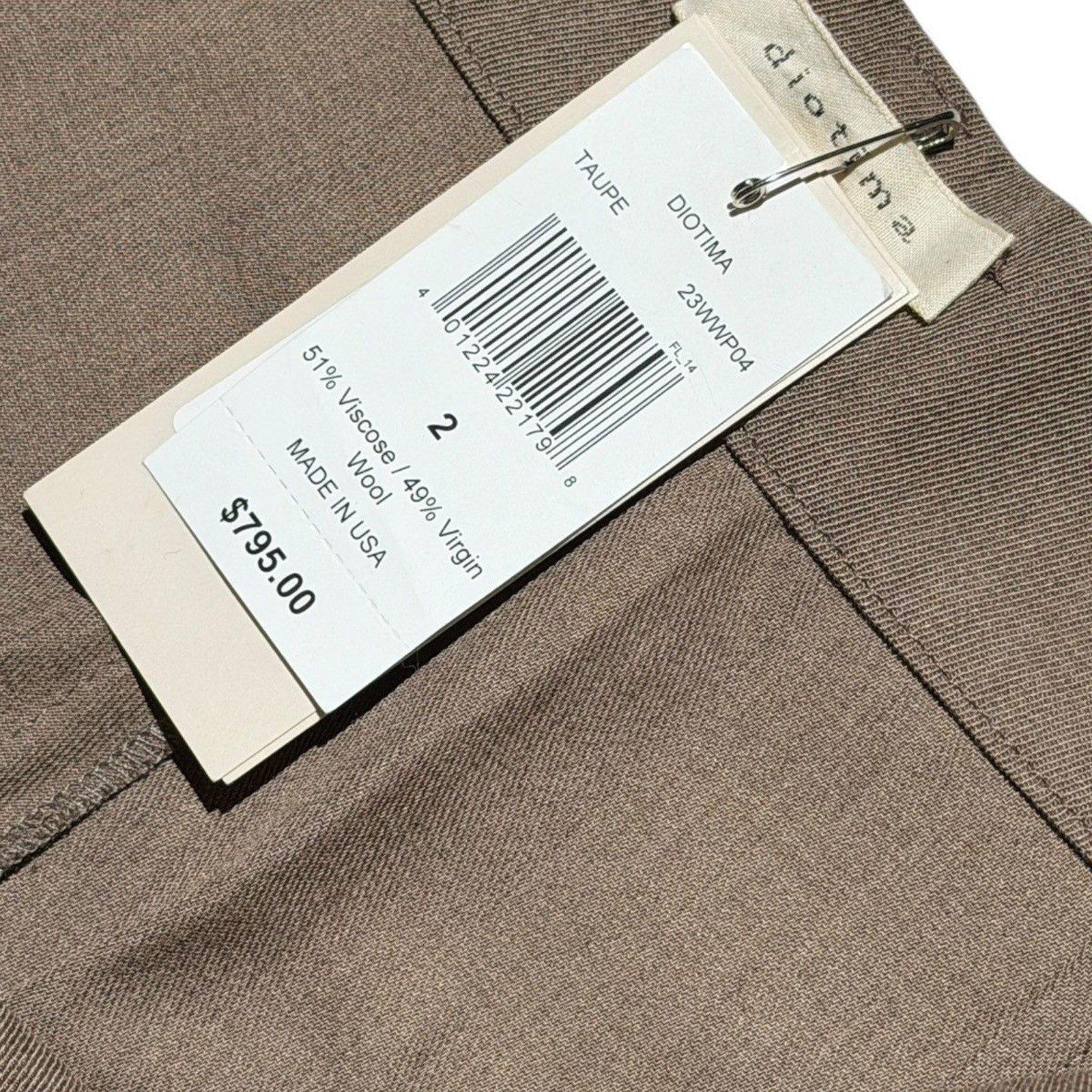 Crochet detailed flare pant