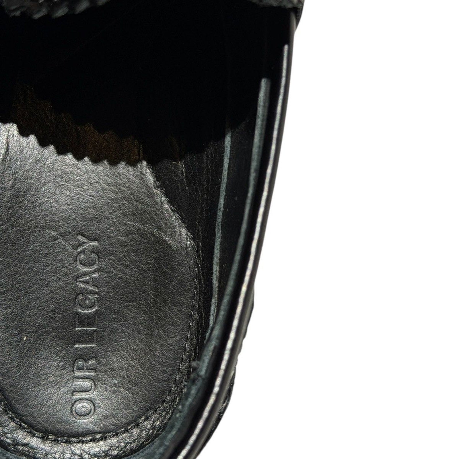 Commando penny loafer