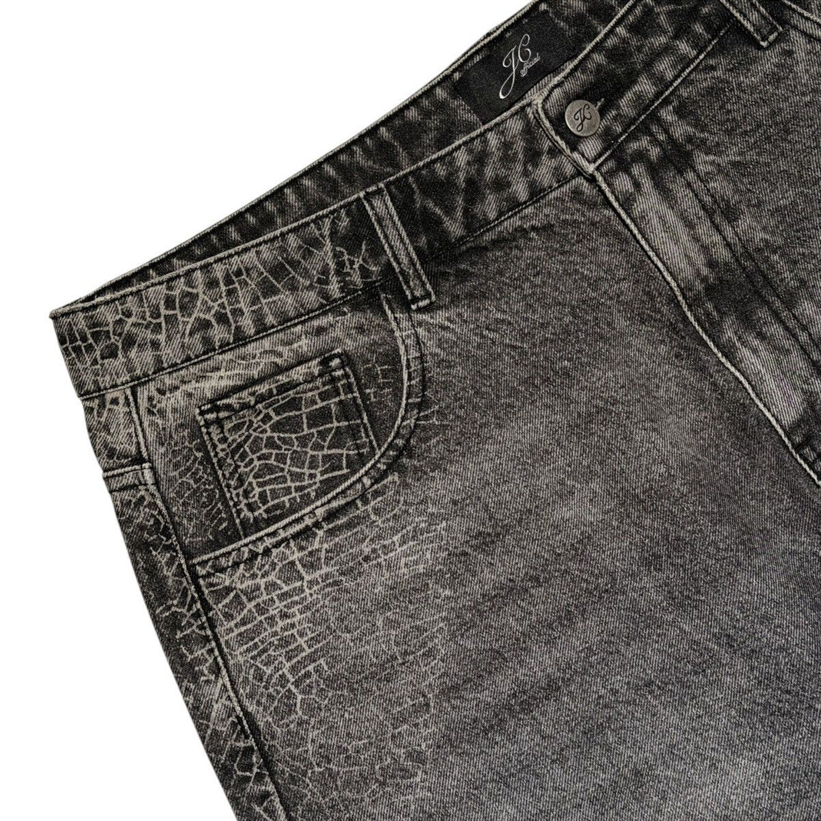Baggy denim