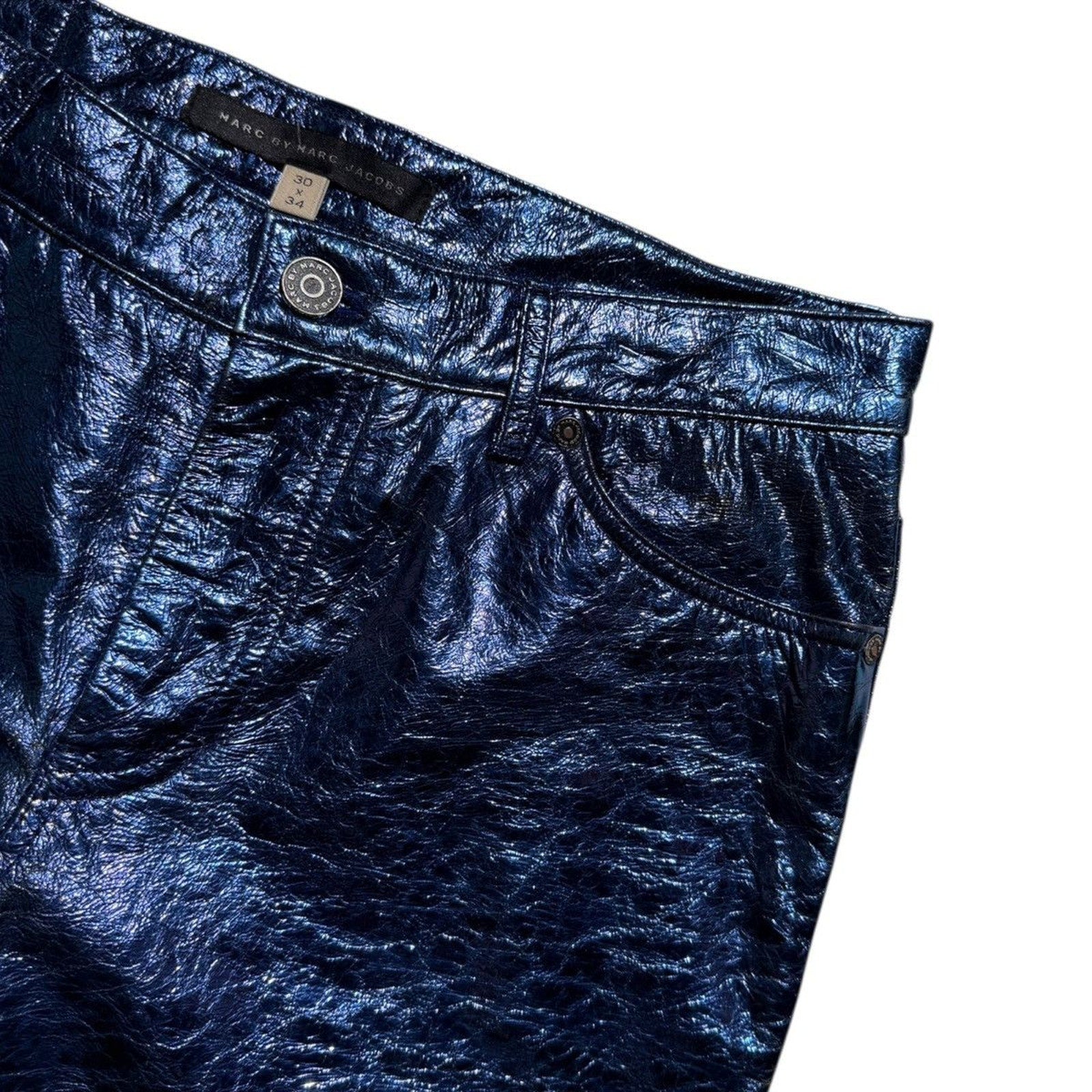 Glossy patent leather pant