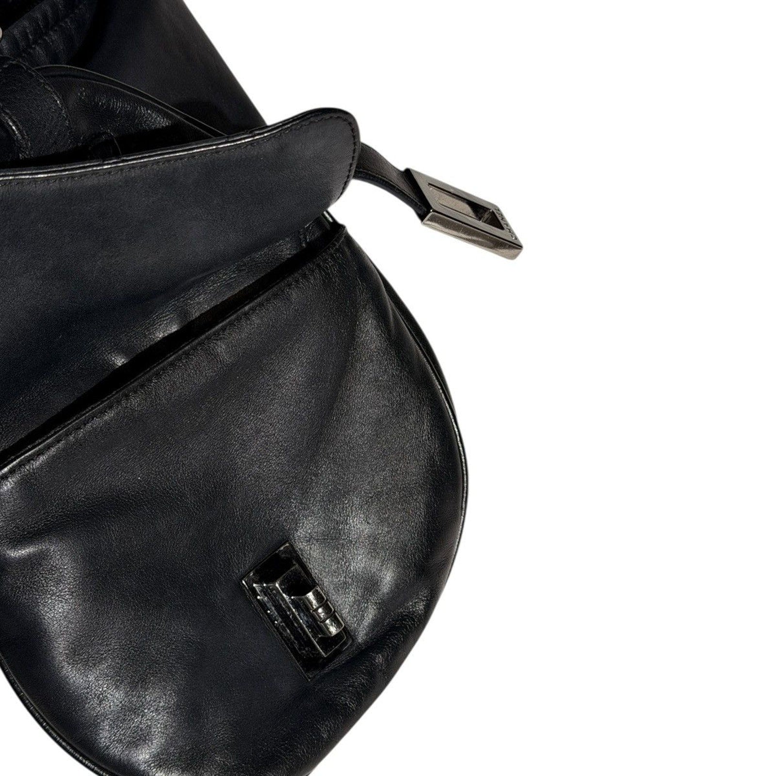Quilted leather cargo barrel bag