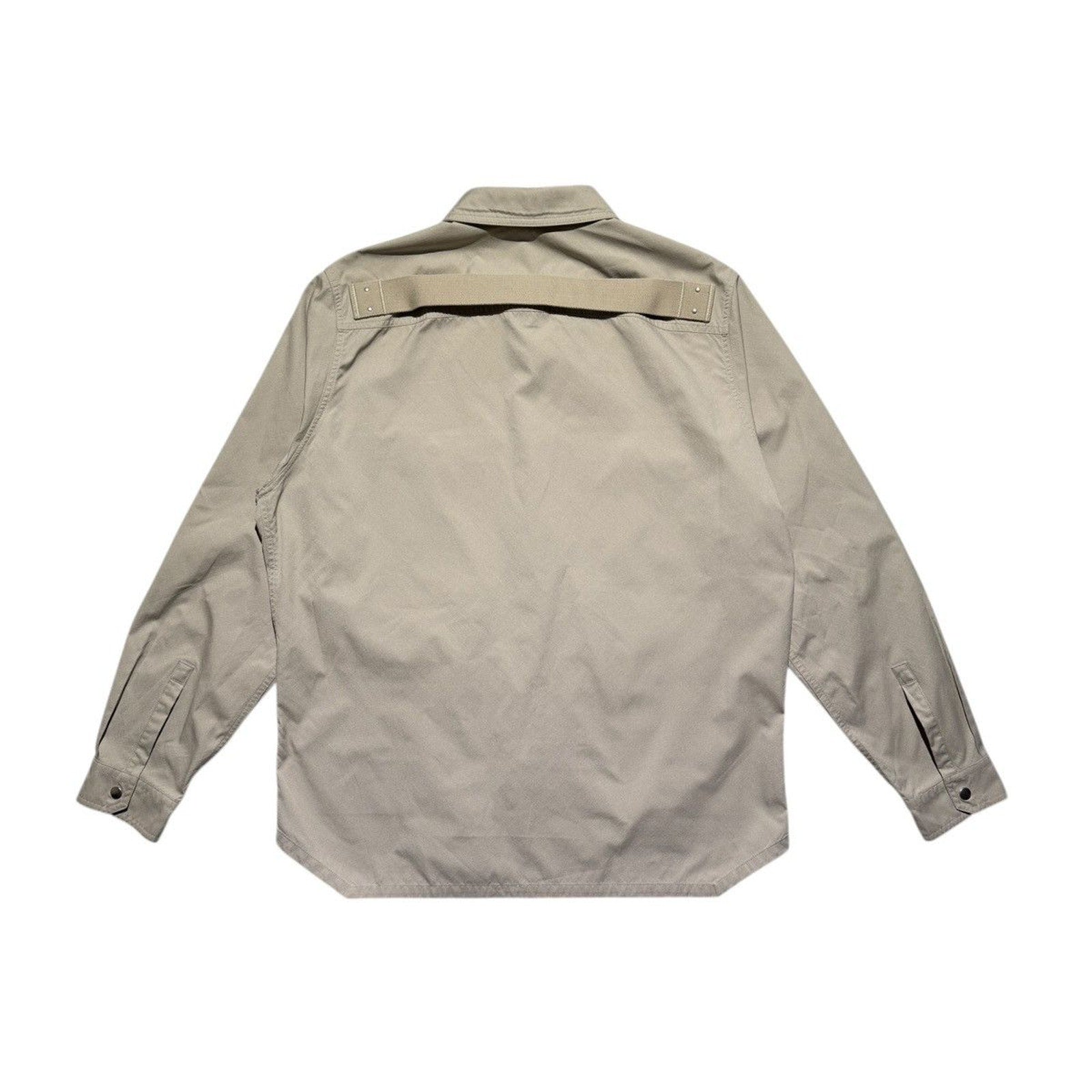 SS23 Edfu snap front strap shirt