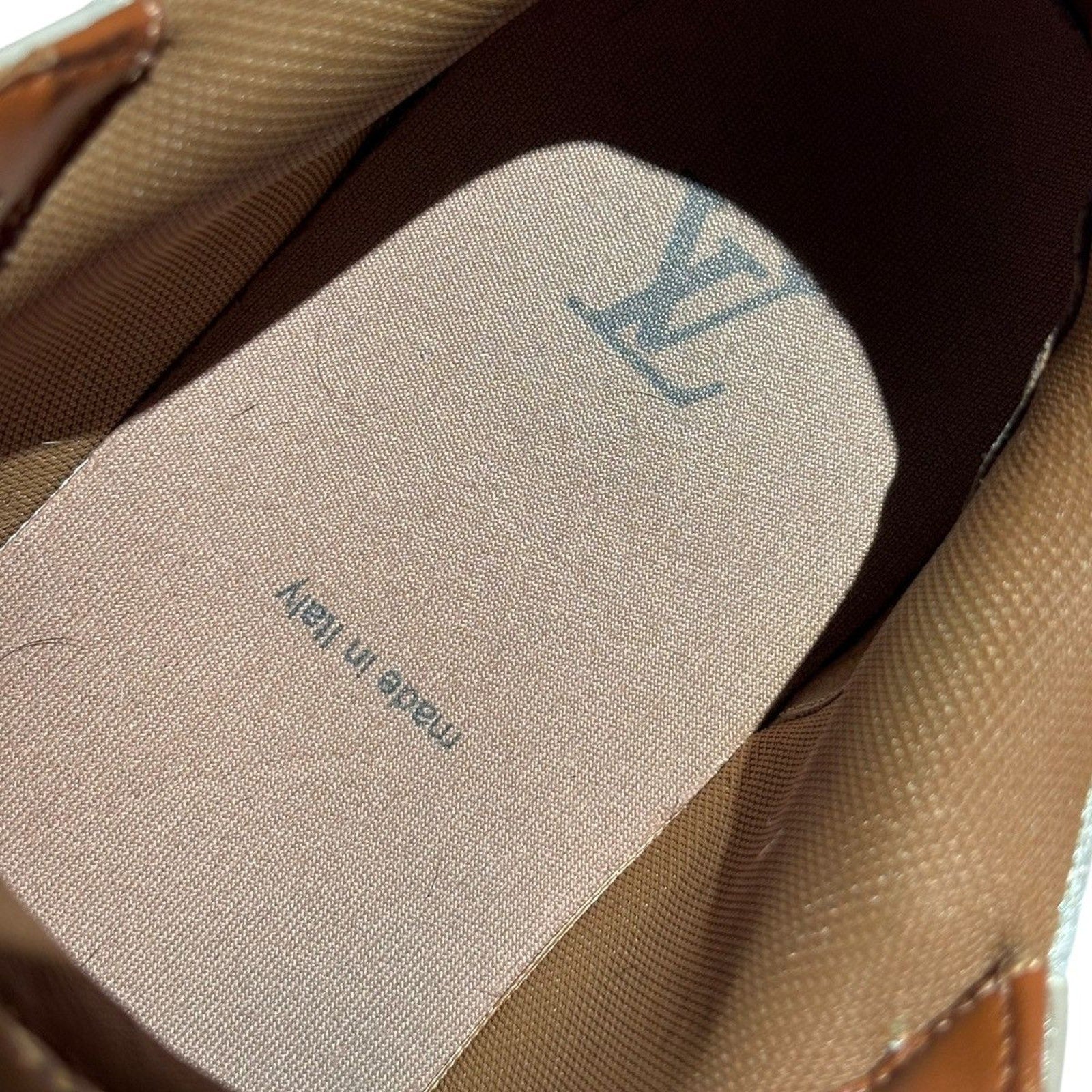 Low Trainer suede leather sneaker