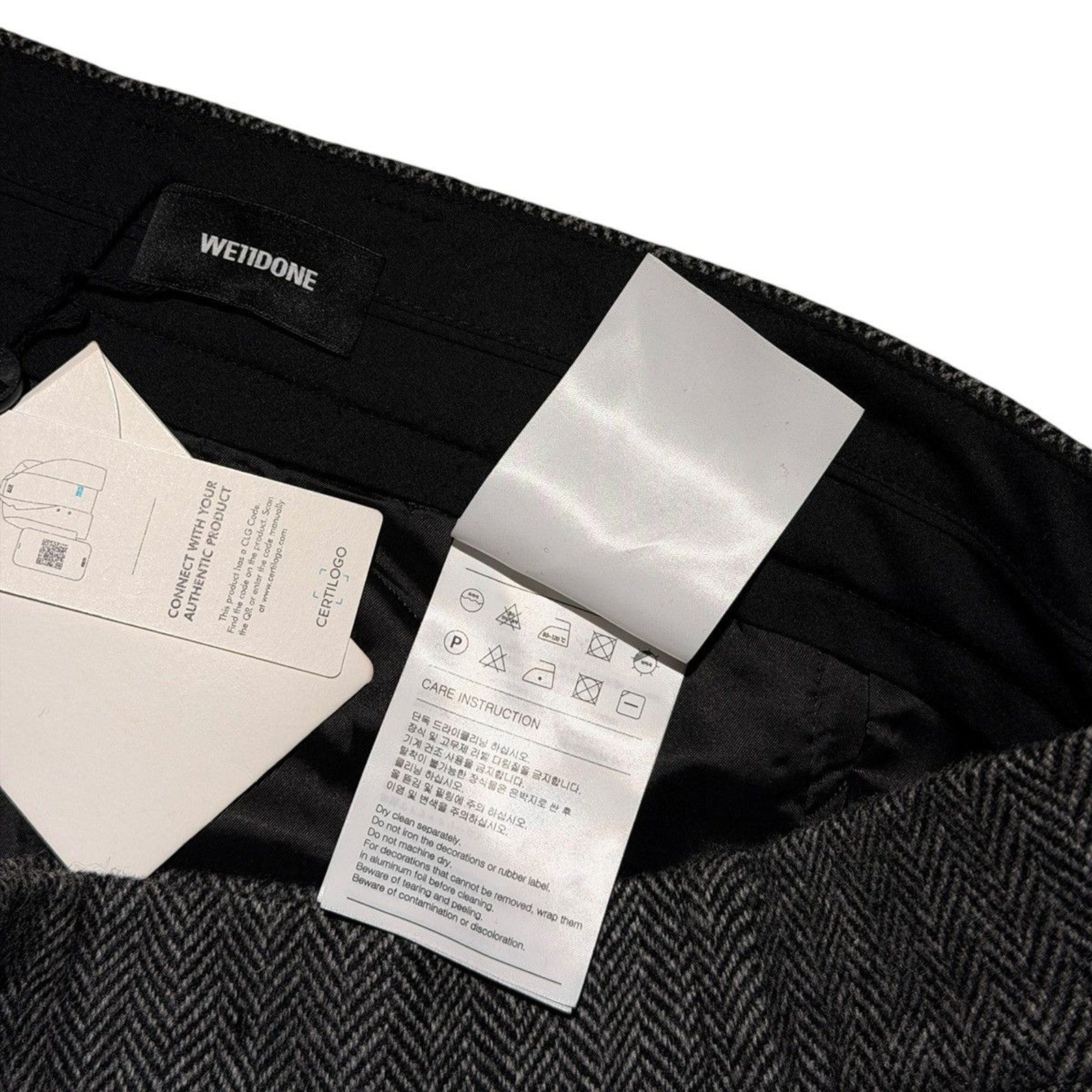 Runched wool trouser