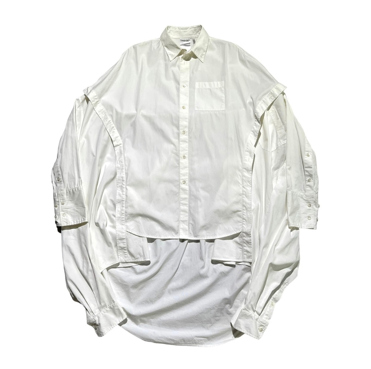 4 arm button down