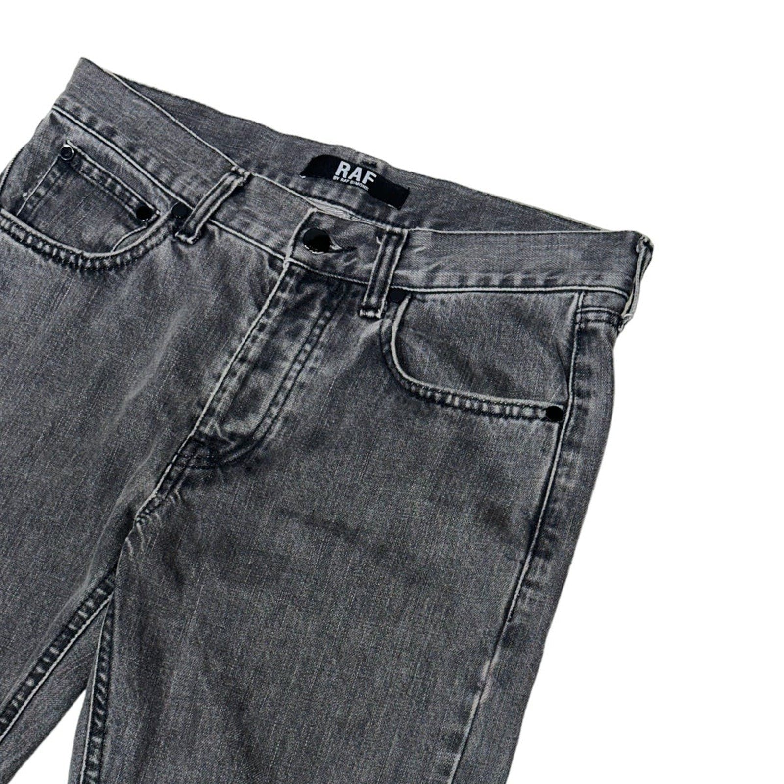 washed essential denim